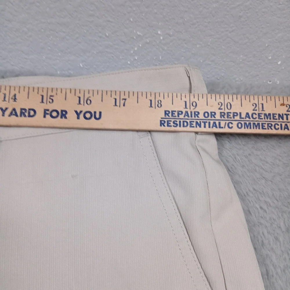 IZOD Golf Pants Men's‎ 38x34 Beige Performance Flat Front